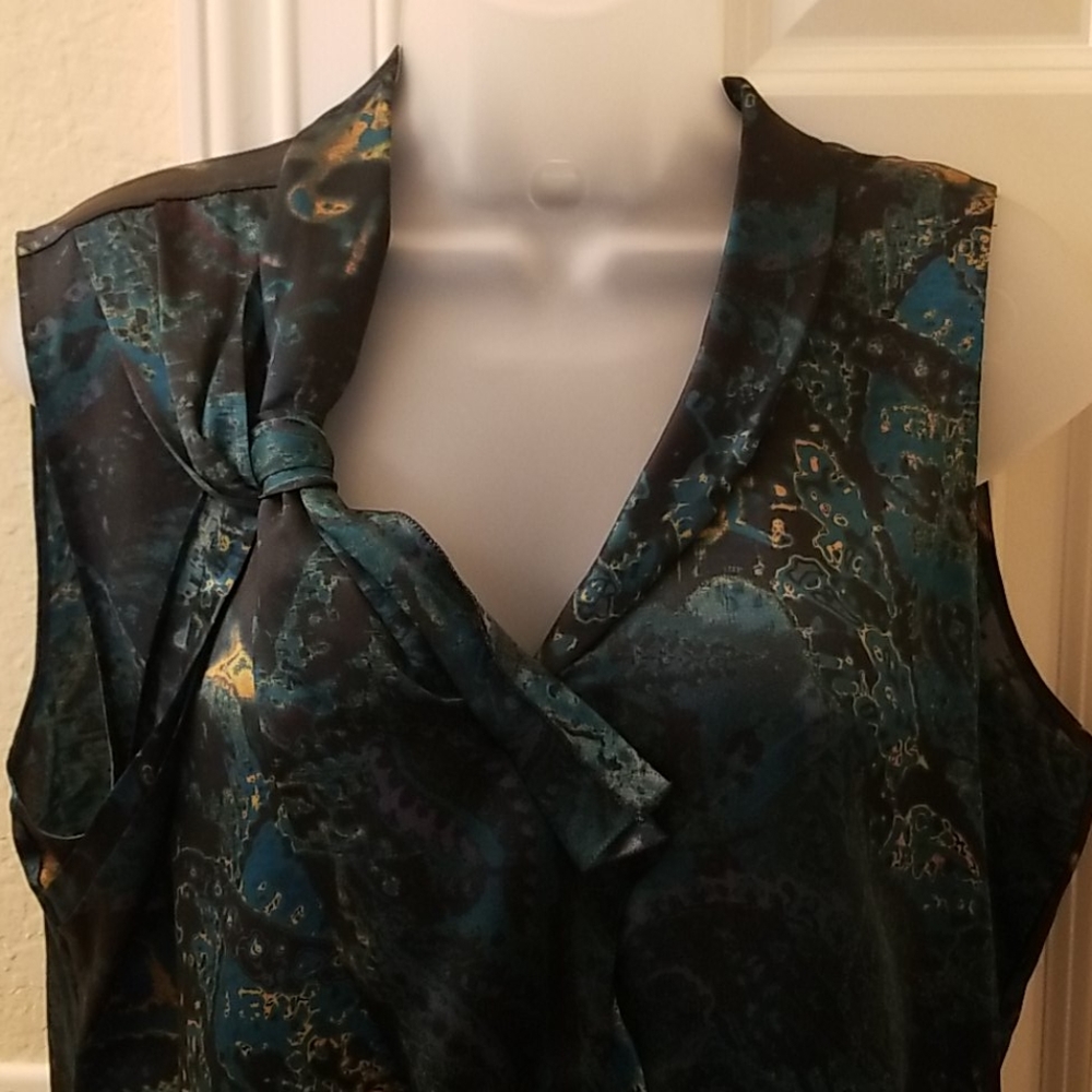 Unique Silk Shell - Picture 2 of 6
